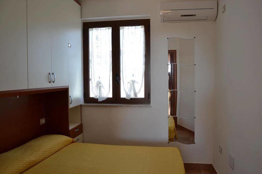 Residence Blue Pearl Камерота Екстериор снимка