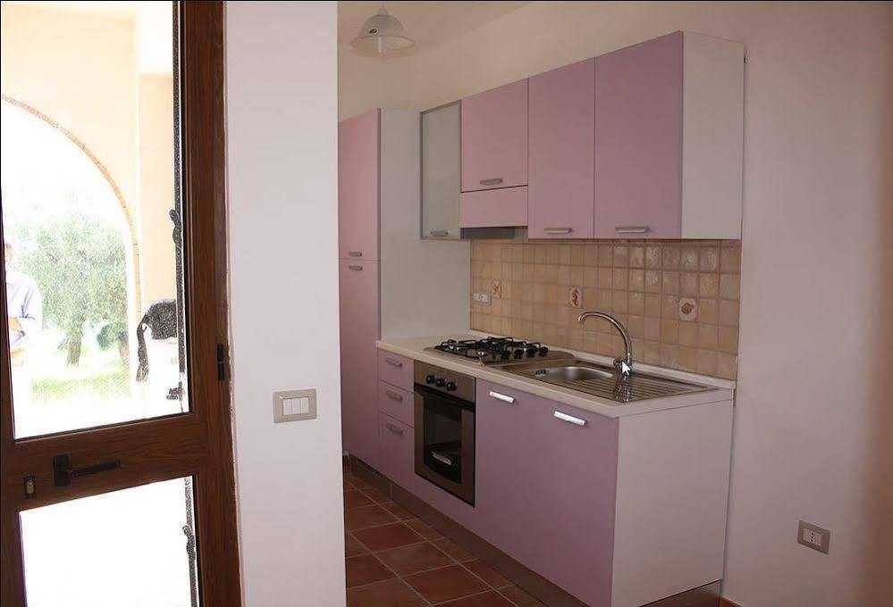 Residence Blue Pearl Камерота Екстериор снимка